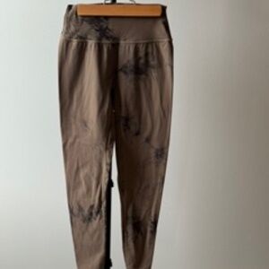 Zyia Brilliant Leggings